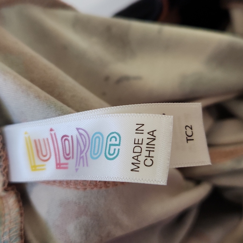 Brand new Lularoe leggings - Picture 2 of 2